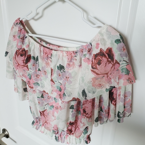 ASOS Floral Off-the-Shoulder Ruffled Crop Top - Picture 9 of 13